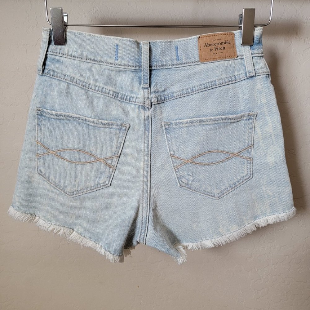 Abercrombie & Fitch Distressed Acid Wash Cutoff Denim Jean Shorts - Picture 7 of 15